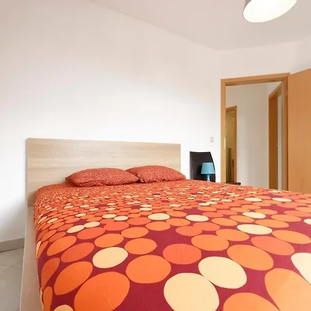 4 Bedrooms Top Floor Lux *