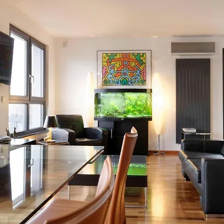 Apartment 4 Bedrooms Top Floor Lux